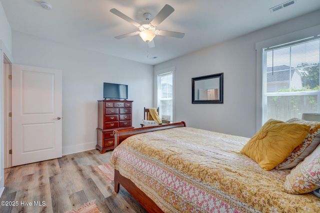 6508 Oak Canopy Drive, Wilmington, NC 28409