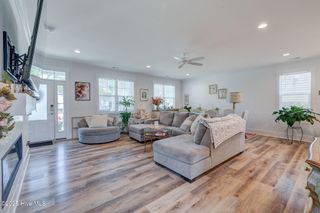 6508 Oak Canopy Drive, Wilmington, NC 28409