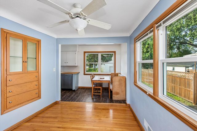334 Emerson Avenue W, West Saint Paul, MN 55118