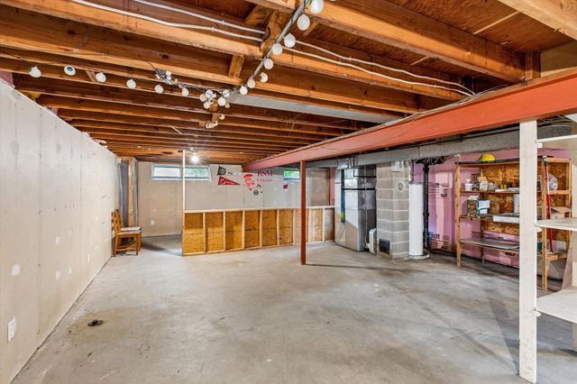 334 Emerson Avenue W, West Saint Paul, MN 55118