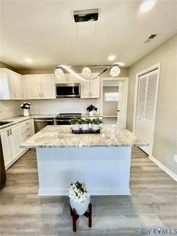 5613 Heywood Rd, Richmond, VA 23224