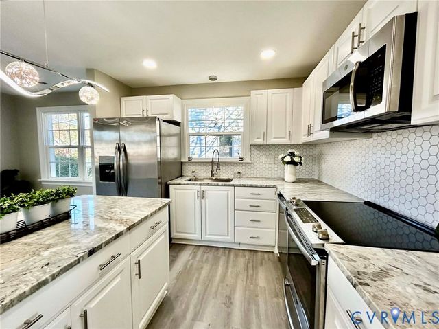 5613 Heywood Rd, Richmond, VA 23224