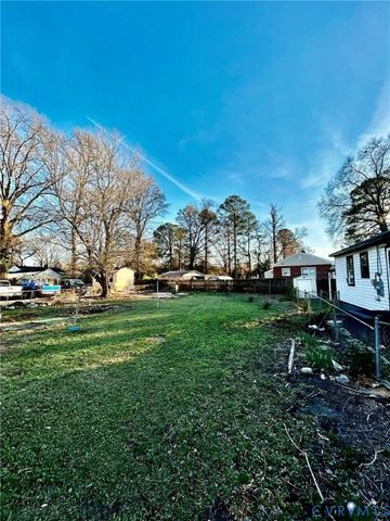 5613 Heywood Rd, Richmond, VA 23224