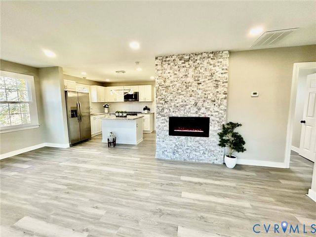 5613 Heywood Rd, Richmond, VA 23224