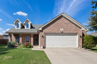 107 Sierra Trail, Justin, TX 76247