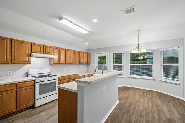 205 Cavalry TRL, Elgin, TX 78621