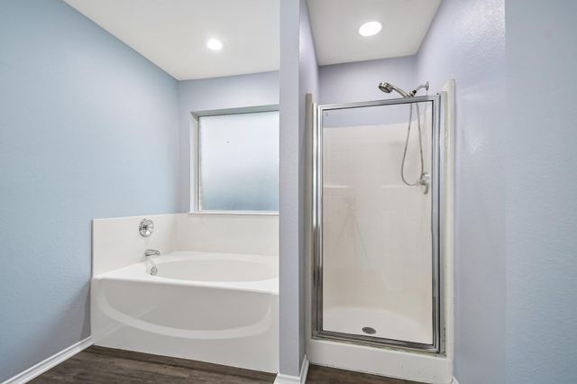 205 Cavalry TRL, Elgin, TX 78621