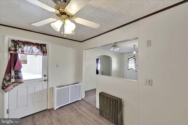 20 W SAVORY ST, Pottsville, PA 17901