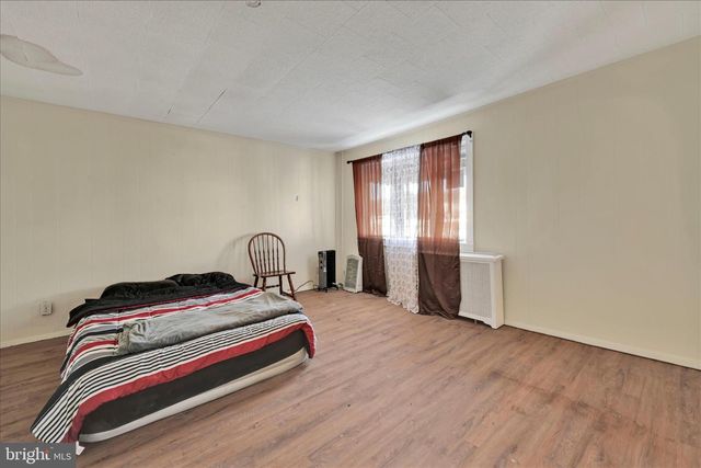 20 W SAVORY ST, Pottsville, PA 17901