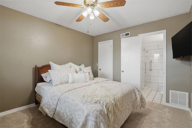 703 Crestmoor Drive, Moore, OK 73160