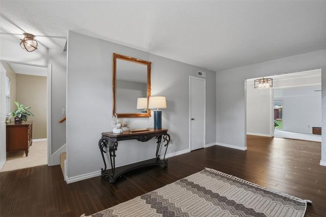 703 Crestmoor Drive, Moore, OK 73160