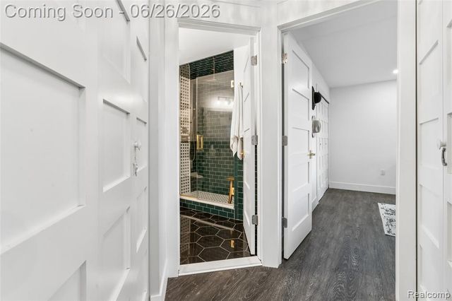 1001 W Jefferson Avenue 300-7H, Detroit, MI 48226