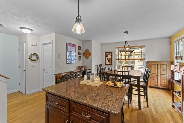 67 N Quinsigamond Ave 18, Shrewsbury, MA 01545