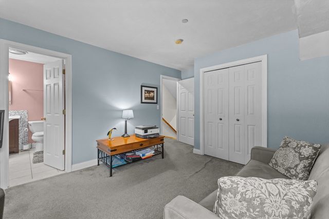 67 N Quinsigamond Ave 18, Shrewsbury, MA 01545
