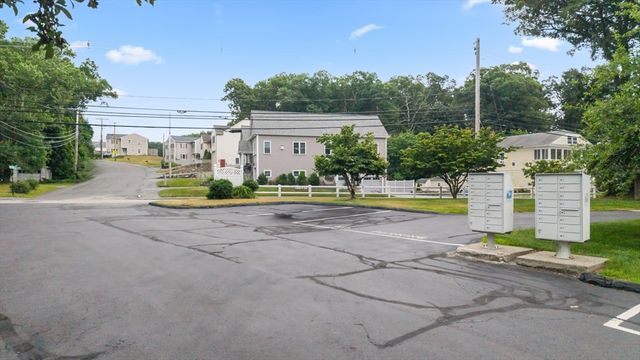 67 N Quinsigamond Ave 18, Shrewsbury, MA 01545