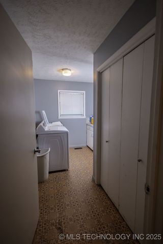 1410 W Danny Street, Claremore, OK 74017