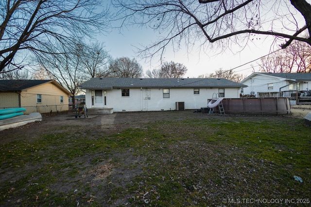 1410 W Danny Street, Claremore, OK 74017