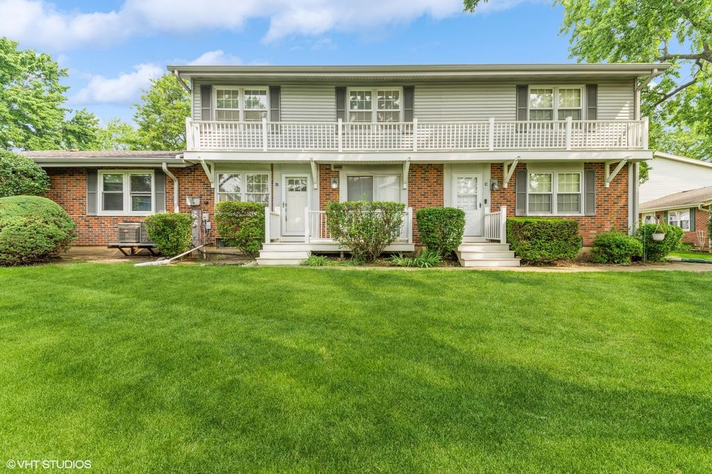 311 Milton Court B, Bloomingdale, IL 60108
