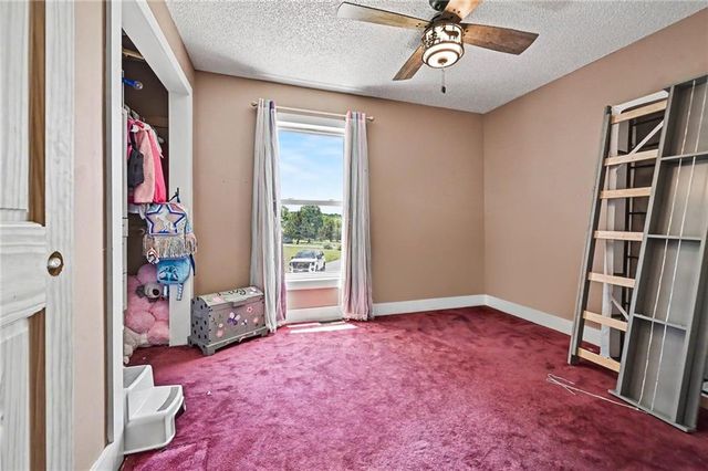 15800 NE 143rd Street, Kearney, MO 64060