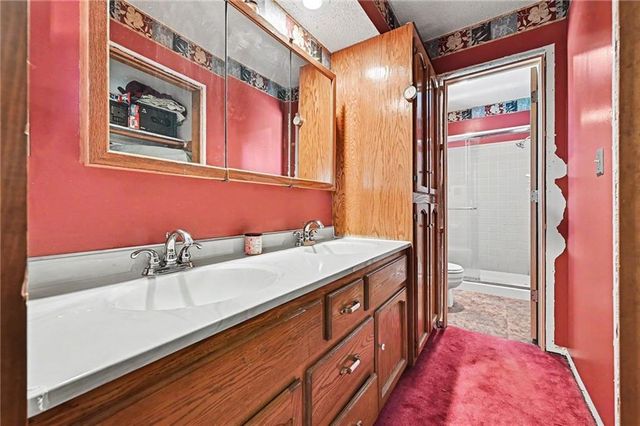15800 NE 143rd Street, Kearney, MO 64060