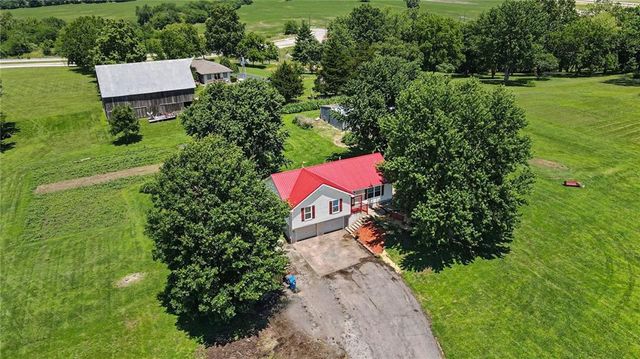 15800 NE 143rd Street, Kearney, MO 64060