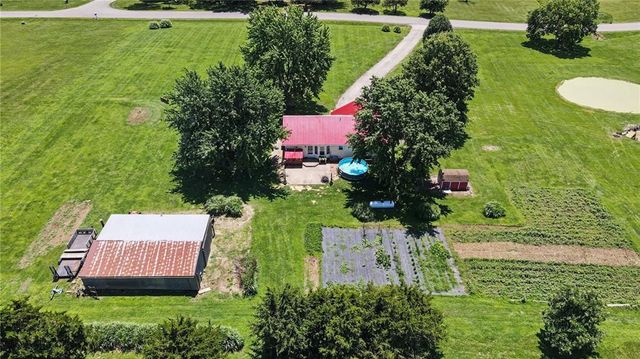 15800 NE 143rd Street, Kearney, MO 64060