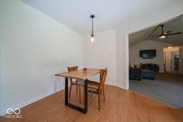 1662 Acorn Road, Franklin, IN 46131