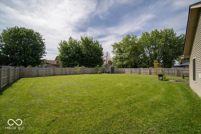 1662 Acorn Road, Franklin, IN 46131