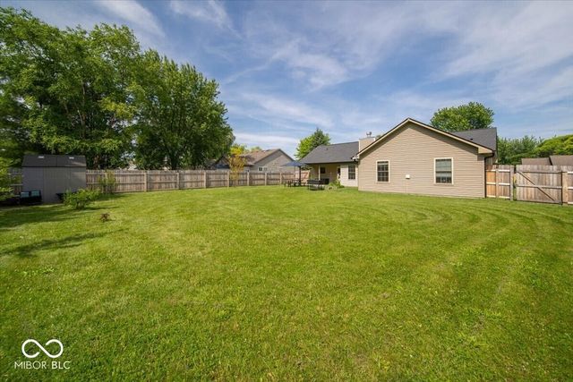 1662 Acorn Road, Franklin, IN 46131