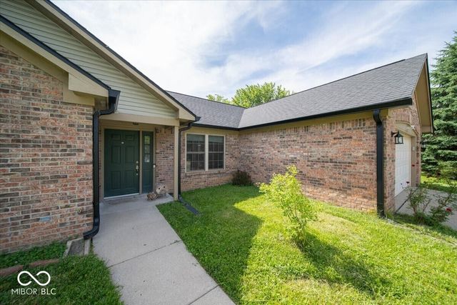 1662 Acorn Road, Franklin, IN 46131