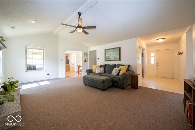 1662 Acorn Road, Franklin, IN 46131