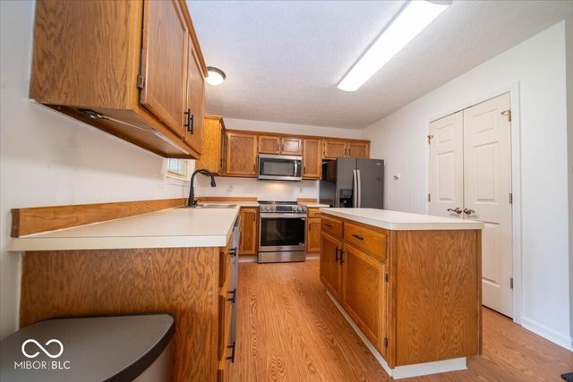 1662 Acorn Road, Franklin, IN 46131