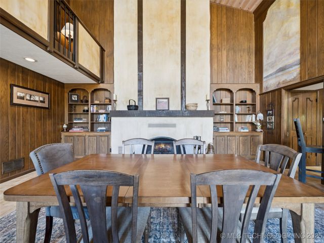 33239 E 732 Road, Wagoner, OK 74467