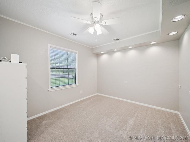 33239 E 732 Road, Wagoner, OK 74467