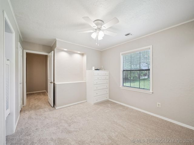 33239 E 732 Road, Wagoner, OK 74467