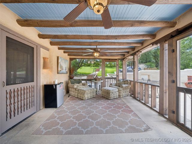 33239 E 732 Road, Wagoner, OK 74467