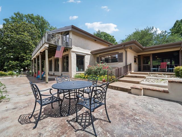 33239 E 732 Road, Wagoner, OK 74467