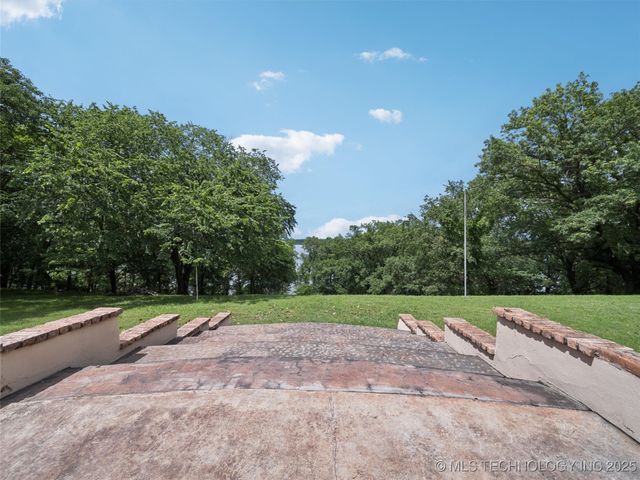 33239 E 732 Road, Wagoner, OK 74467