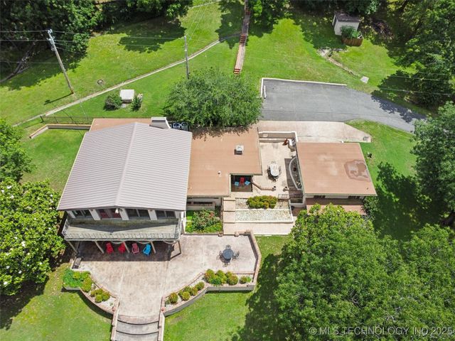 33239 E 732 Road, Wagoner, OK 74467