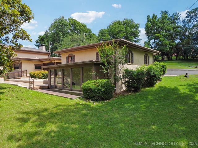 33239 E 732 Road, Wagoner, OK 74467