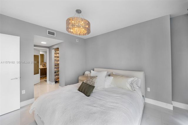 488 NE 18th Street 1801, Miami, FL 33132