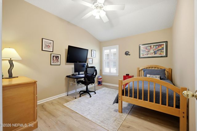 109 THORNLOE Drive, St. Johns, FL 32259