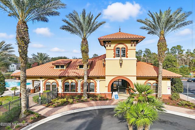 109 THORNLOE Drive, St. Johns, FL 32259