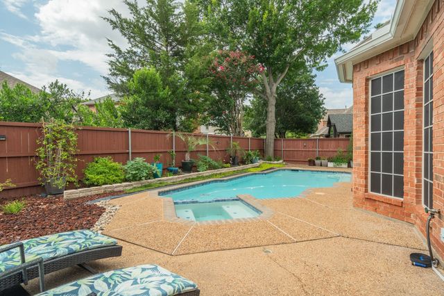 1703 Cross Point Road, Mckinney, TX 75072
