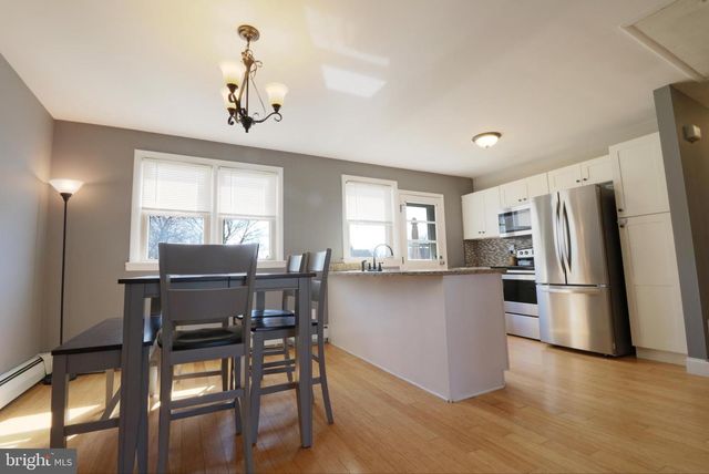 929 GALBRAITH, Upper Chichester, PA 19061