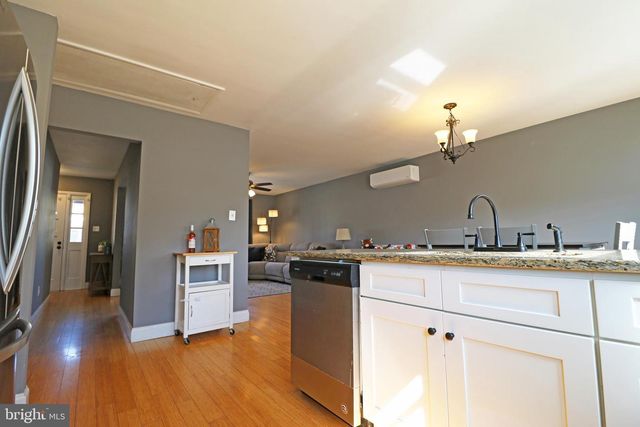 929 GALBRAITH, Upper Chichester, PA 19061