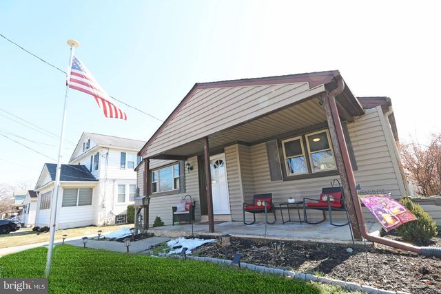 929 GALBRAITH, Upper Chichester, PA 19061