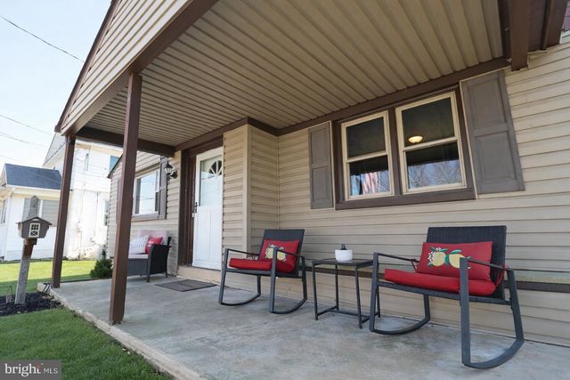 929 GALBRAITH, Upper Chichester, PA 19061