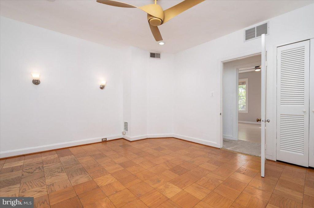 Image 18 of property listing at 1450 RIVERSIDE AVE, Baltimore, MD 21230