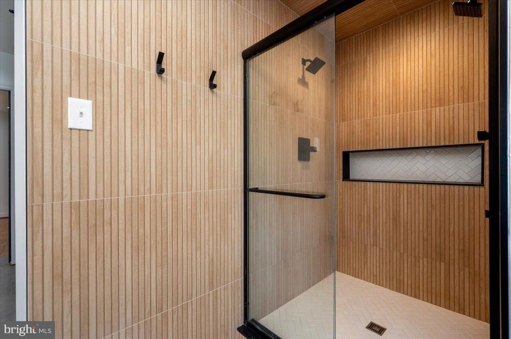 Image 23 of property listing at 1450 RIVERSIDE AVE, Baltimore, MD 21230